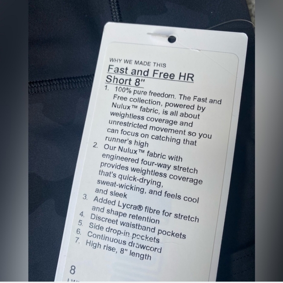 Lululemon Sz 8 Camo Shorts - Picture 10 of 12